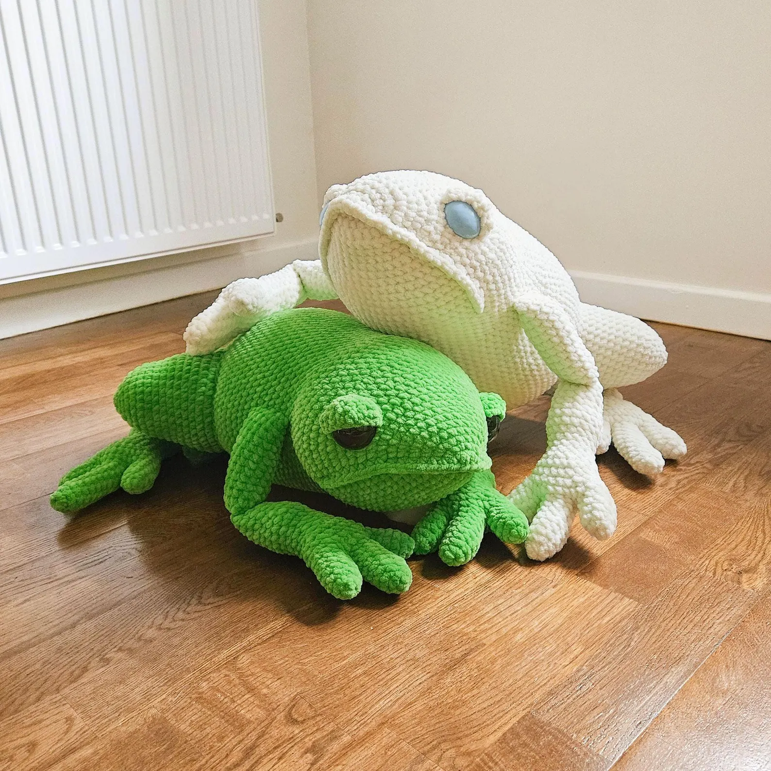 Big Frog Crochet Pattern | Giant Amigurumi Toad PDF Download