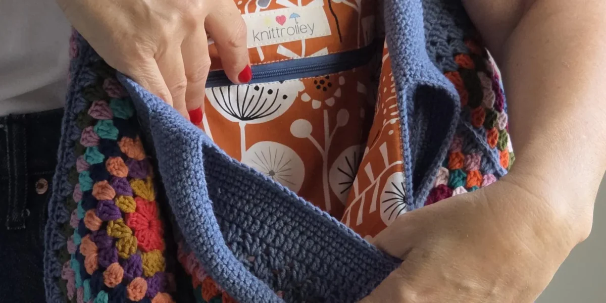 Crochet Bag Pattern with Lining – Zippered Pocket & Video PDF