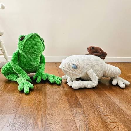 The Big Frog is the kind of free crochet pattern